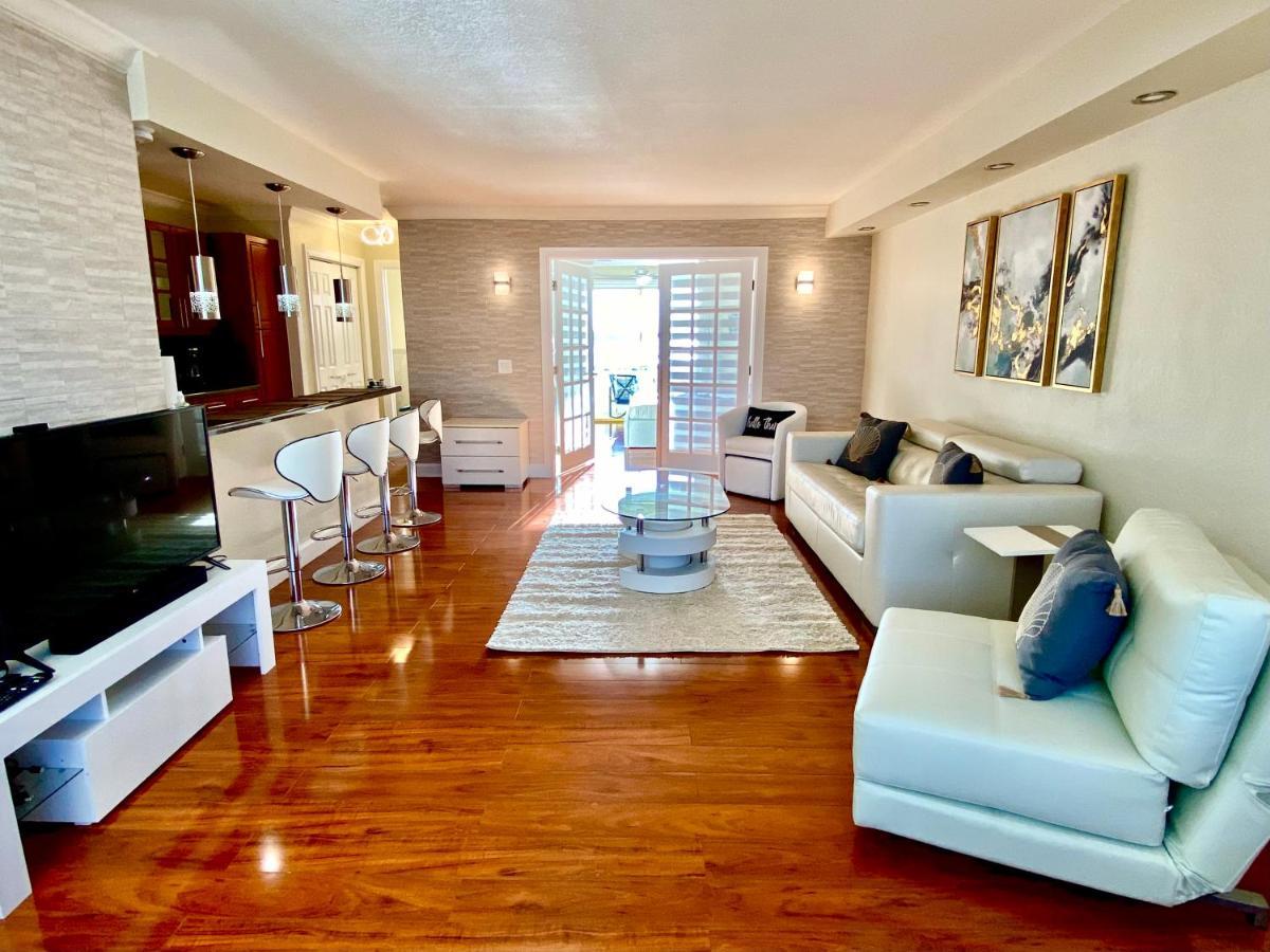 Deluxe Waterfront One Bedroom Apartment With Miami Skyline View, Free Parking 5 Mins Drive To Miami Beach Extérieur photo