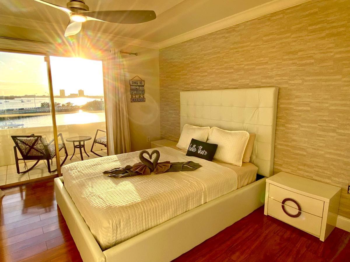 Deluxe Waterfront One Bedroom Apartment With Miami Skyline View, Free Parking 5 Mins Drive To Miami Beach Extérieur photo